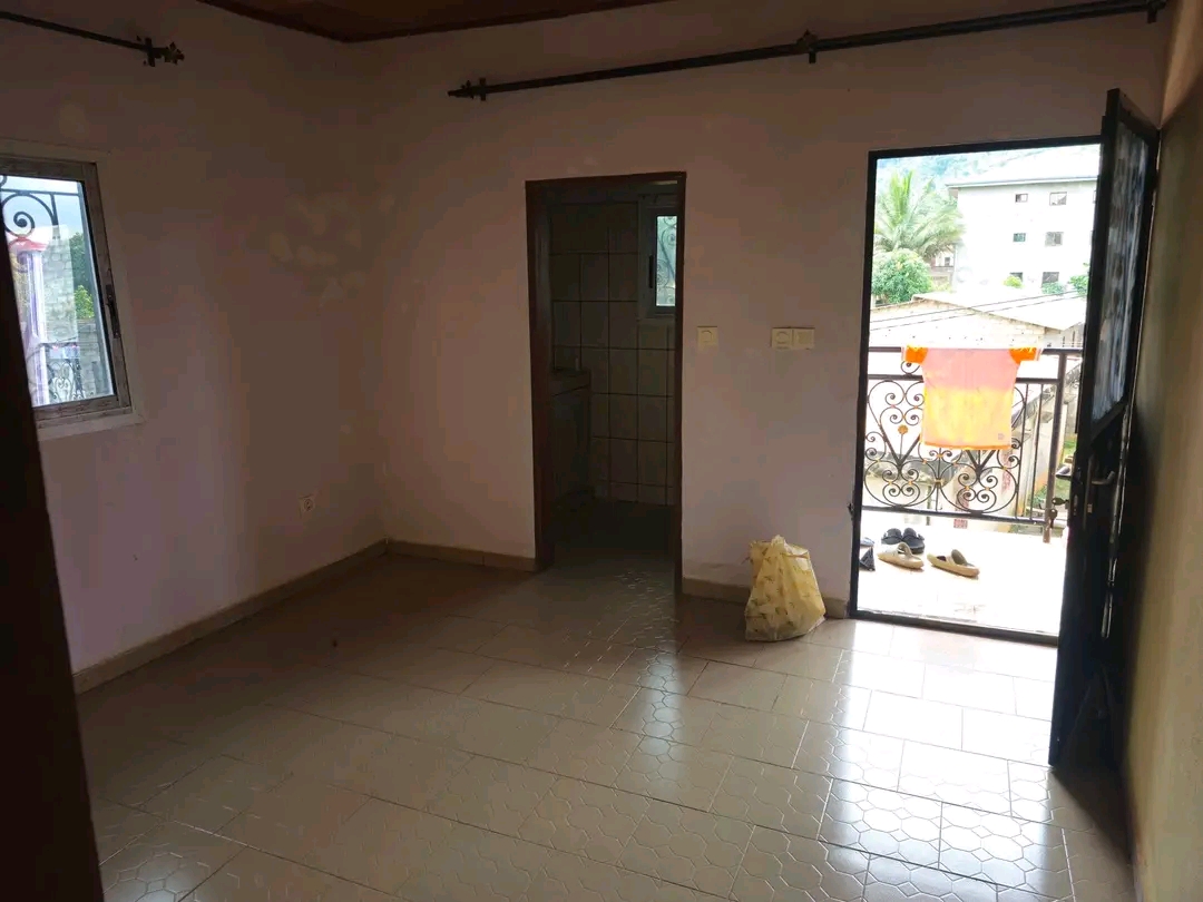 Photo de Studio moderne à Nkolbisson
