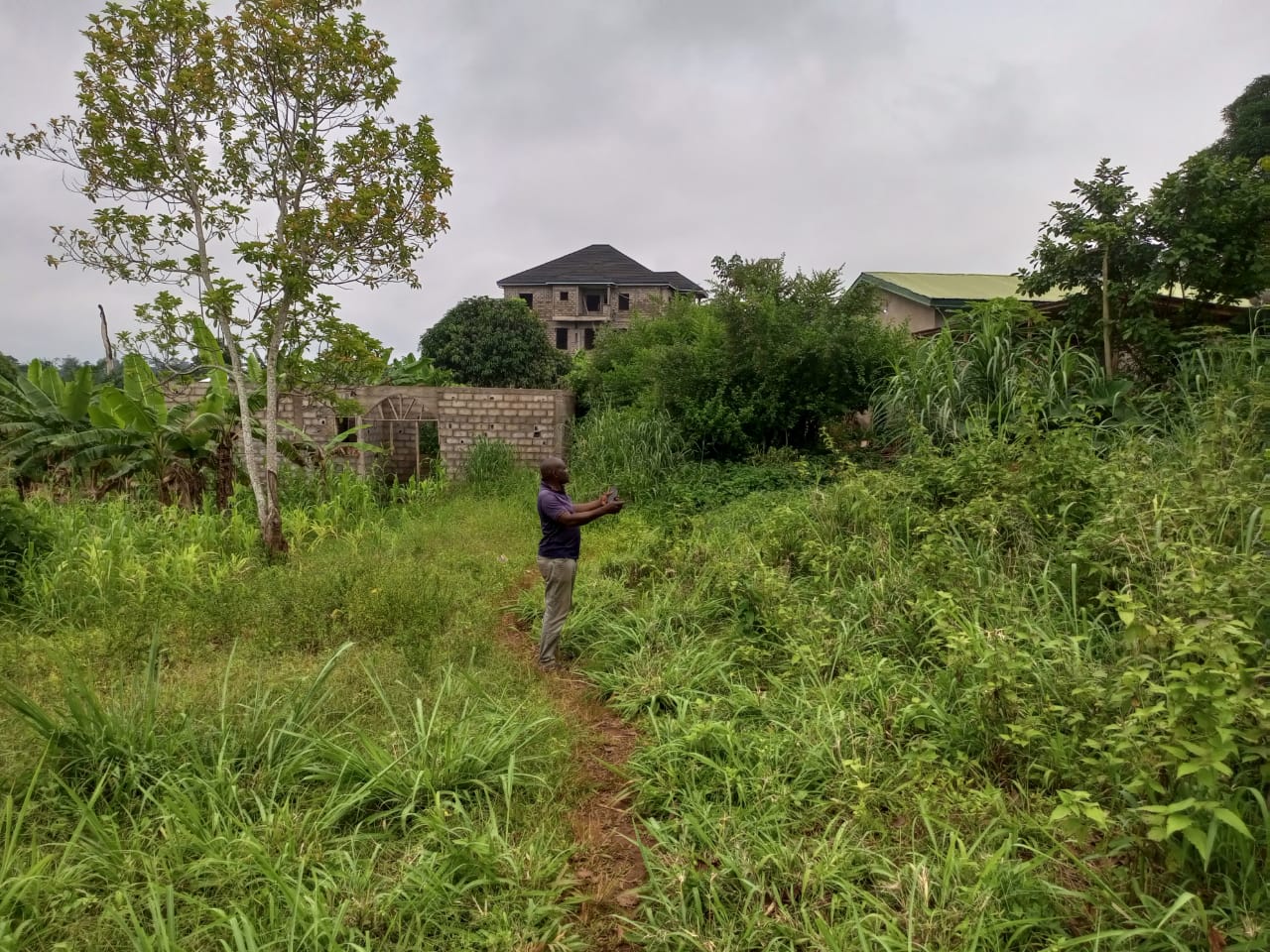 Photo de Terrain en vente à Afanayoa, Yaoundé 3