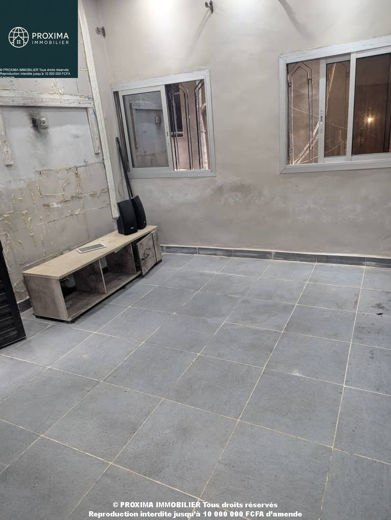 Photo de APPARTEMENT À LOUER – LOGPOM